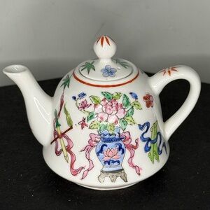 Miniature Chinoiserie Teapot